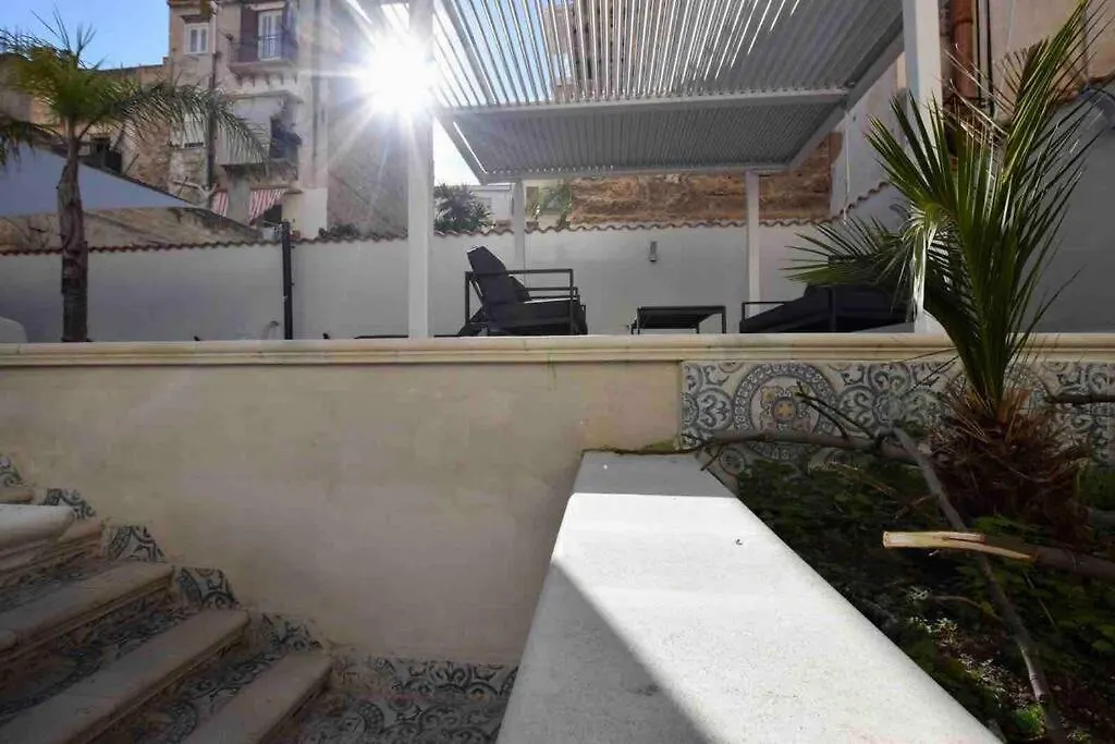 Benni'S Garden Daire Palermo İtalya