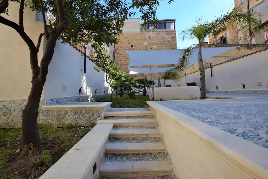 Benni'S Garden Apartment Palermo